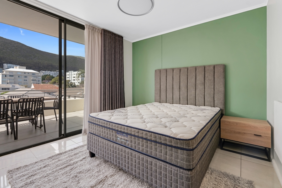 2 Bedroom Property for Sale in Sea Point Western Cape